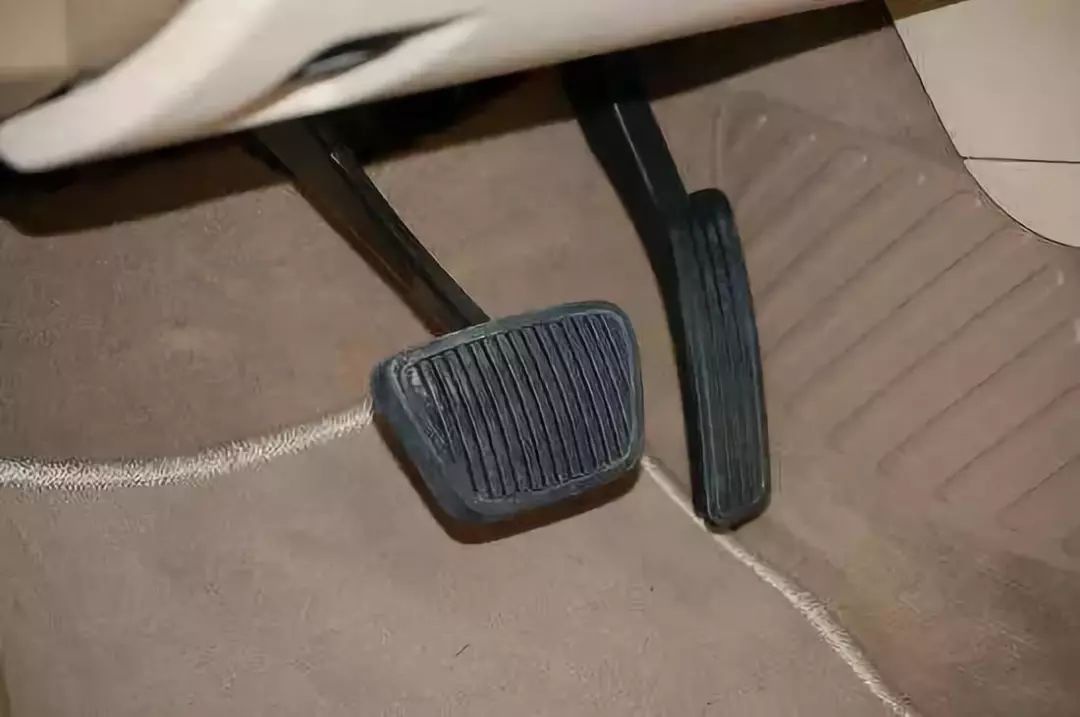 摩托車剎車圈，輪轂剎車圈，鼓式制動(dòng)器，Drum brake，摩托車制動(dòng)鐵套