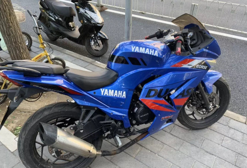 鼓式制動器,摩托車剎車圈,輪轂剎車圈,Drum brake,摩托車制動鐵套 鼓式制動器,摩托車剎車圈,輪轂剎車圈,Drum brake,摩托車制動鐵套